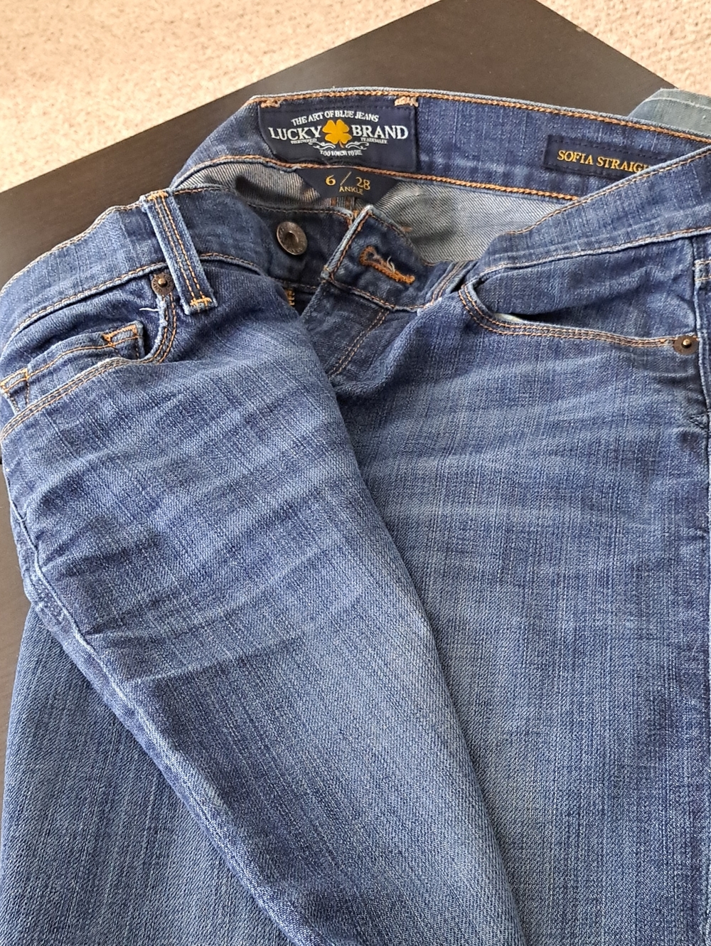 Lucky Brand Sofia Straight Jeans in Medium Blue